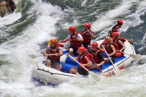 White-water-rafting-victoria-falls-activities