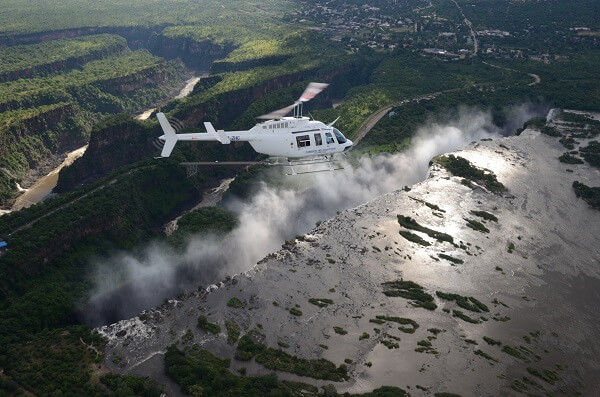 helicopter-flight-above-victoria-falls