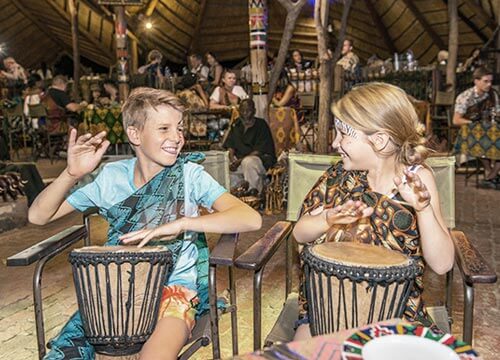 kid-friendly-activities-in-victoria-falls-the-boma-dinner-dance-and-drum-show