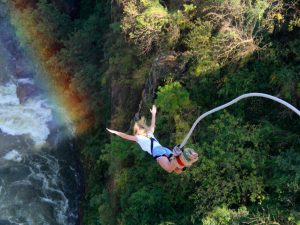 lady-doing-bungee-jump-off-the-victoria-falls-bridge