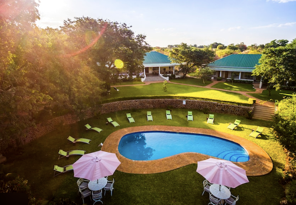 Batonka-Guest-Lodge-Zimbabwe